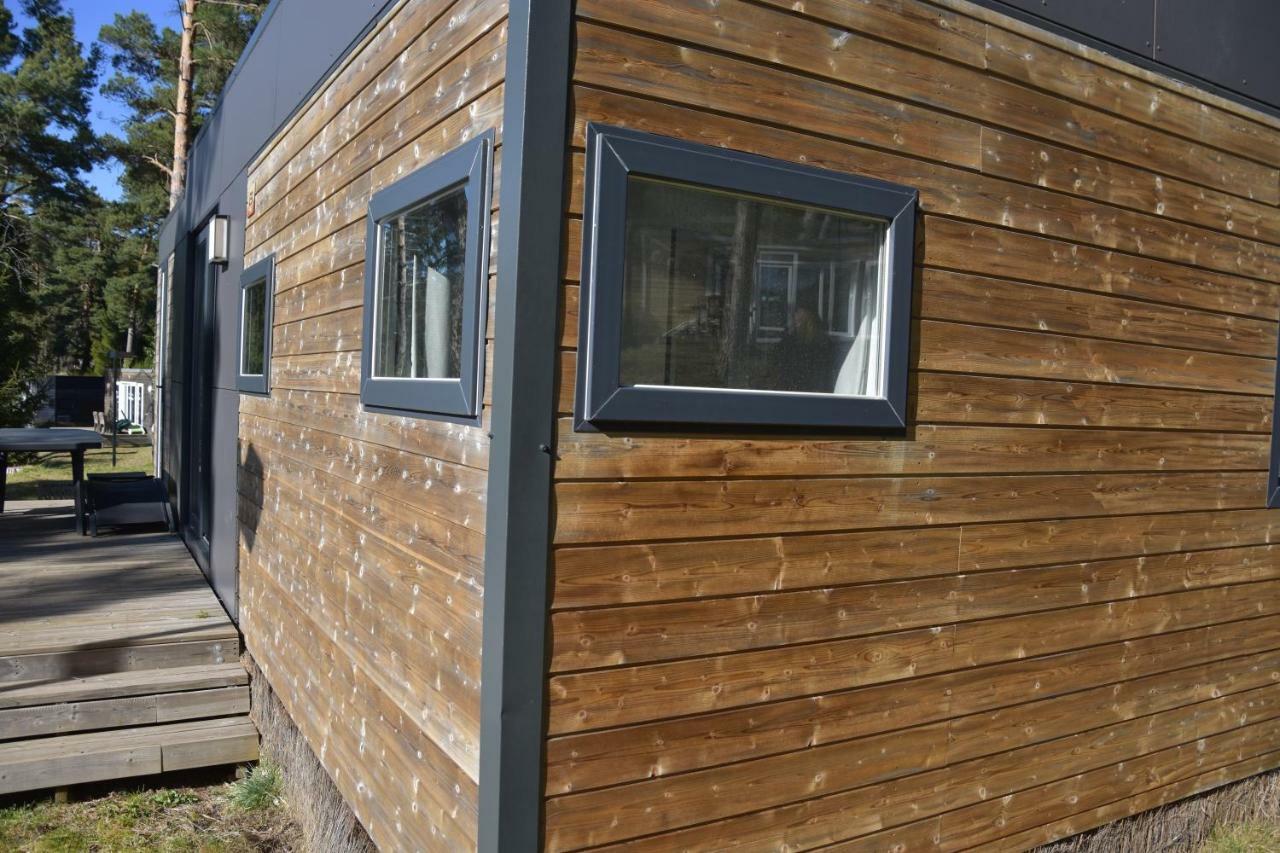 Camping Domaine Du Lac Chambon Murol Exterior foto